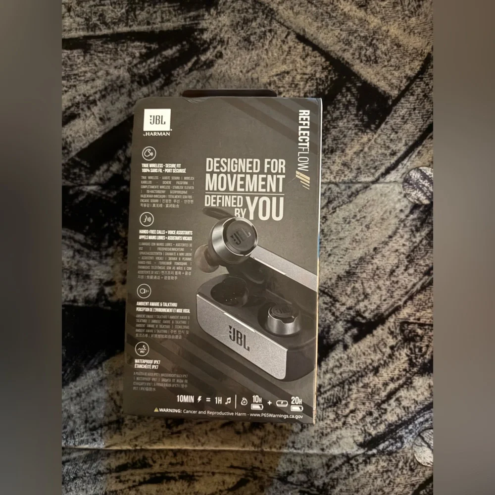 JBL Wireless Earbuds by Harman